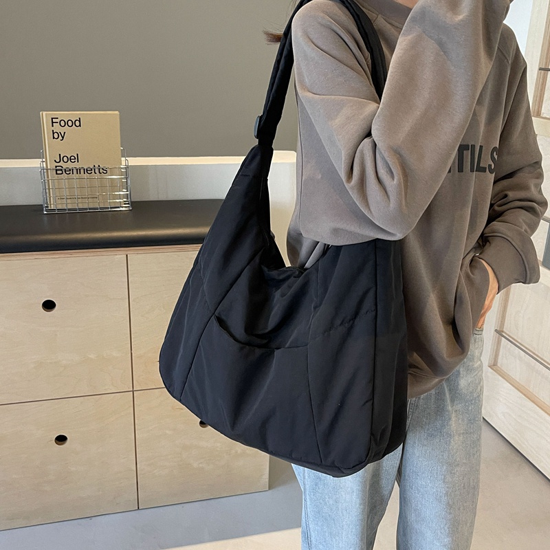 Japanese Casual Nylon Shoulder Bag Large Capacity Canvas Bag New Women's Messenger Bag